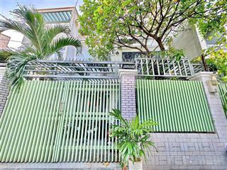 Giảm nhiều bán gấp nhanh tay thì còn biệt thự đẹp 8x18m, 3tầng, giá 15tỷ, đường nguyễn thị thập, q7