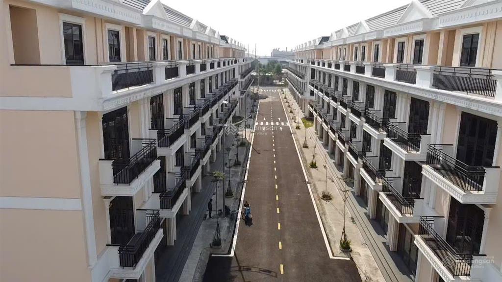 Chỉ 5,3 tỷ sở hữu căn viesting square kđt vsip bn dt 75m2 hạ tầng đồng bộ pháp lý chuẩn, sổ hồng