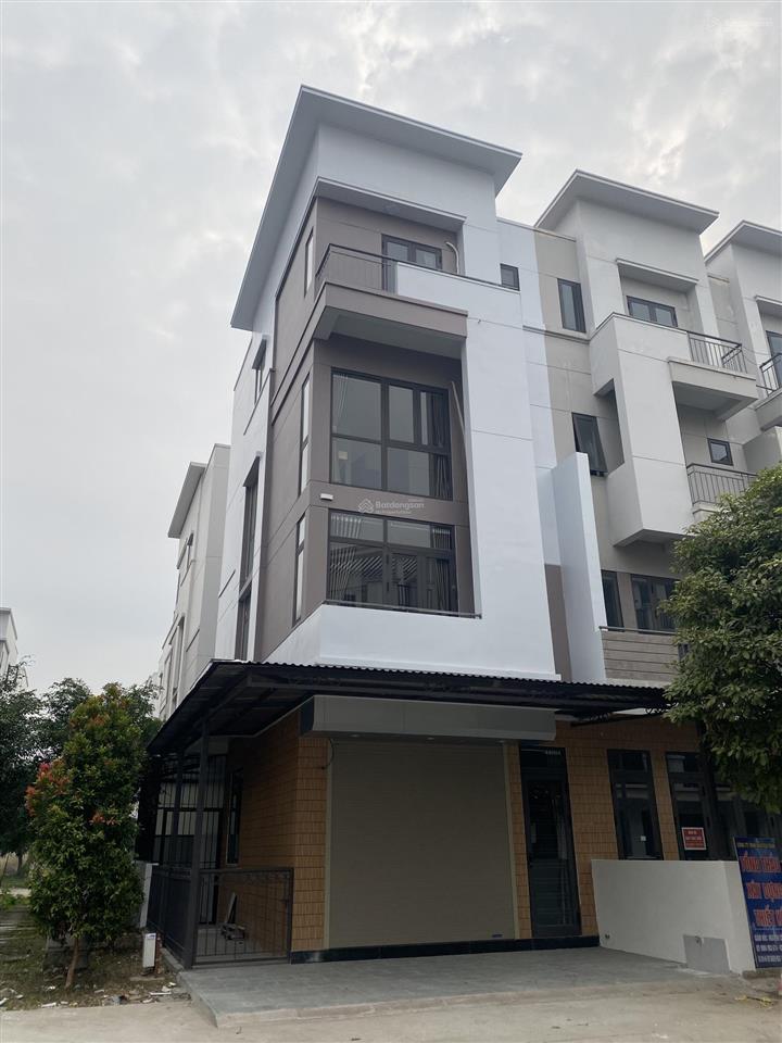Shophouse căn góc centa diamond vsip từ sơn giá 6,xx tỷ 93m2 sẵn nhà 4 tầng vị trí siêu đẹp,sổ hồng