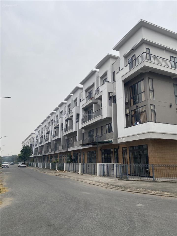 Shophouse căn góc centa diamond vsip từ sơn giá 6,xx tỷ 93m2 sẵn nhà 4 tầng vị trí siêu đẹp,sổ hồng