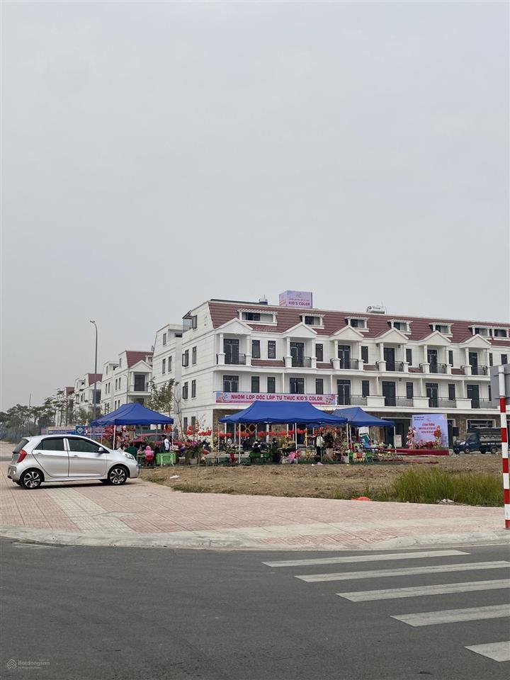 Chỉ nhỉnh 4tỷ sở hữu ngay nhà 4 tầng dt 75m2 tại kđt vsip bn đón sóng xây chung cư và hạ tầng mới