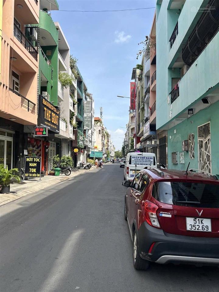 Siêu rẻ! nhà mặt tiền khu đường 10m hoa lan, p2, phú nhuận. hđ thuê 20tr