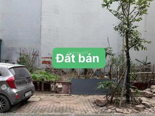 Bán đất cự khối 50 m mặt tiền 4,6 m ngõ trước 5 m cách 5 m đường 3 ô tô tránh nhau giá đầu tư