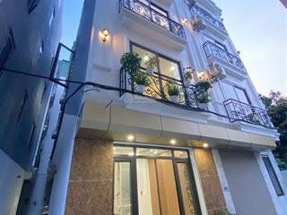 Bán nhà 5 tầng 42 m2 bát khối ô tô đỗ cửa