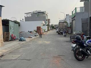 Lô đất đường nhựa khu phân lô có vỉa hè, ngay khu chế xuất linh trung, xây dựng ngay. sổ hồng riêng