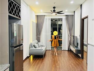 Chính chủ bán gấp căn 2n 2wc full đồ mới hiện đại tòa h1 hỗ trợ khách vay