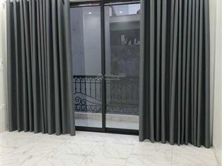 Thanh am  lô góc  ô tô ngủ với chủ. nhỉnh 12 tỷ. dt 61m2, 5 tầng, mt 4m