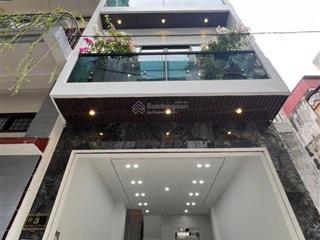 Nguyễn văn cừ, long biên  7 tầng thang máy mới koong  ô tô  full nội thất sang xịn mịn
