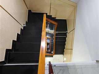 Bán nhà hẻm otô đường trần thị cờ, thới an, q.12, 4 tầng 68m2 nở hậu, 7 phòng chỉ 5.78tỷ tl