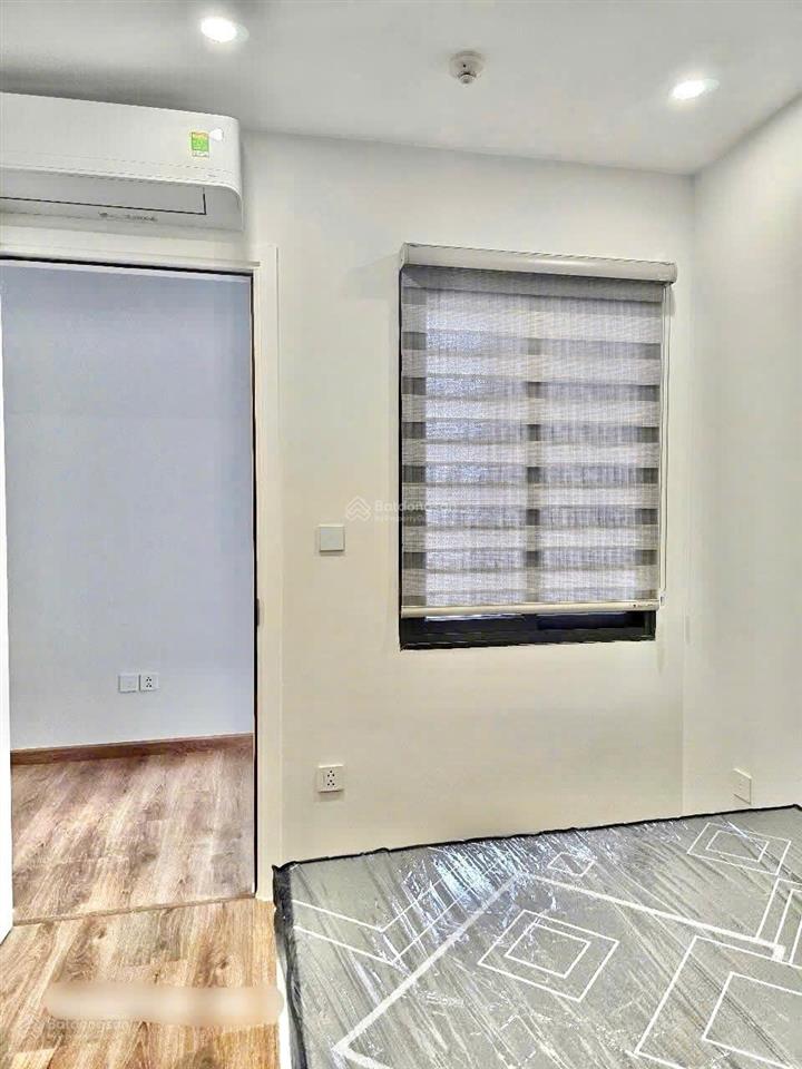 Cc bán căn 2pn  55m2  full đồ  4.5 tỷ kđt vinhomes smart city