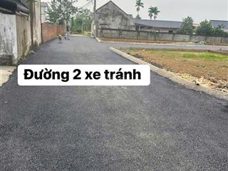 Chính chủ bán 100m2. lô góc 3 mặt tiền ngay gần ủy ban nhân dân xã phú cát. quốc oai