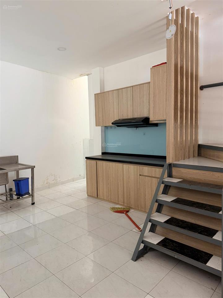 Bán nhà mới 2 tầng 80m² đường gò cát, phú hữu, quận 9 , chỉ 6.4 tỷ ở ngay