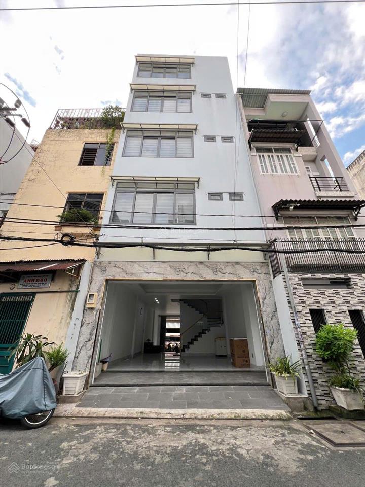 Đường nội bộ 10m 95m2 (5.5x18)m trệt 4 lầu. tiện kinh doanh  cho thuê