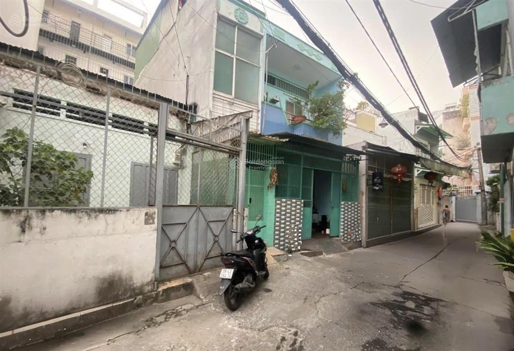 Ngay vòng xoay lê đại hành 79m2 xe hơi đỗ cửa gần mặt tiền