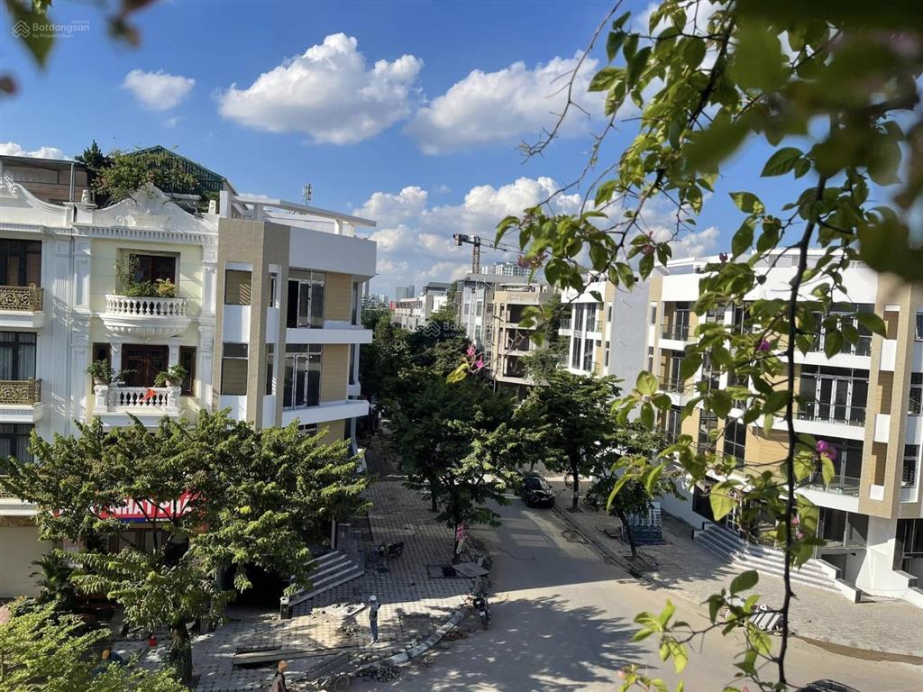 Bán nền biệt thự vị trí vip chỉ từ 80 triệu/m2, liền kề chỉ từ 10tỷ/lô. gọi ngay em thủy 0983 430 ***