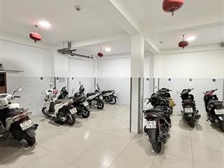 Chdv 6 tầng thang máy 40p tn 120.tr  dt 180m2  18 tỷ