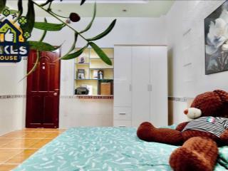 Bán nhà hẻm rộng rãi 7m sạch đẹp sẵn chdv 8pn dòng tiền sẵn mua có sẵn nguồn thu
