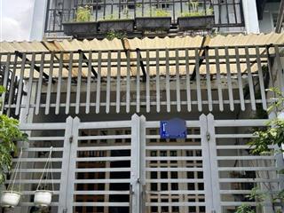 Bán nhà hxh 2 tầng sát gò vấp, 3pn 2wc, chủ để lại nội thất