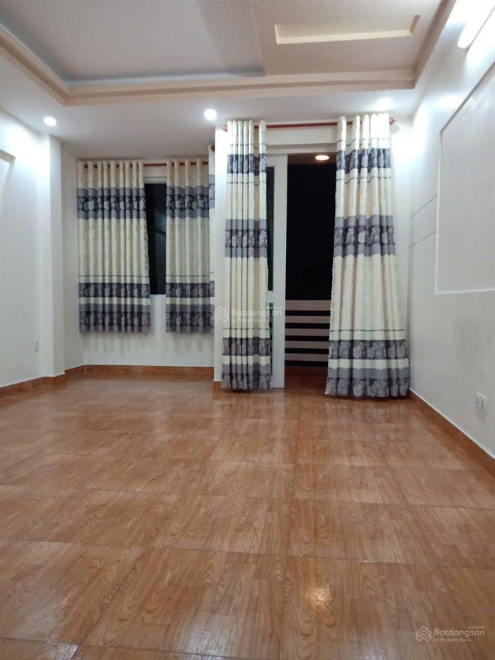 Chính chủ cần bán nhà mặt tiền kinh doanh + 11chdv khép kín sẵn nguồn thu. tiện ở và kinh doanh