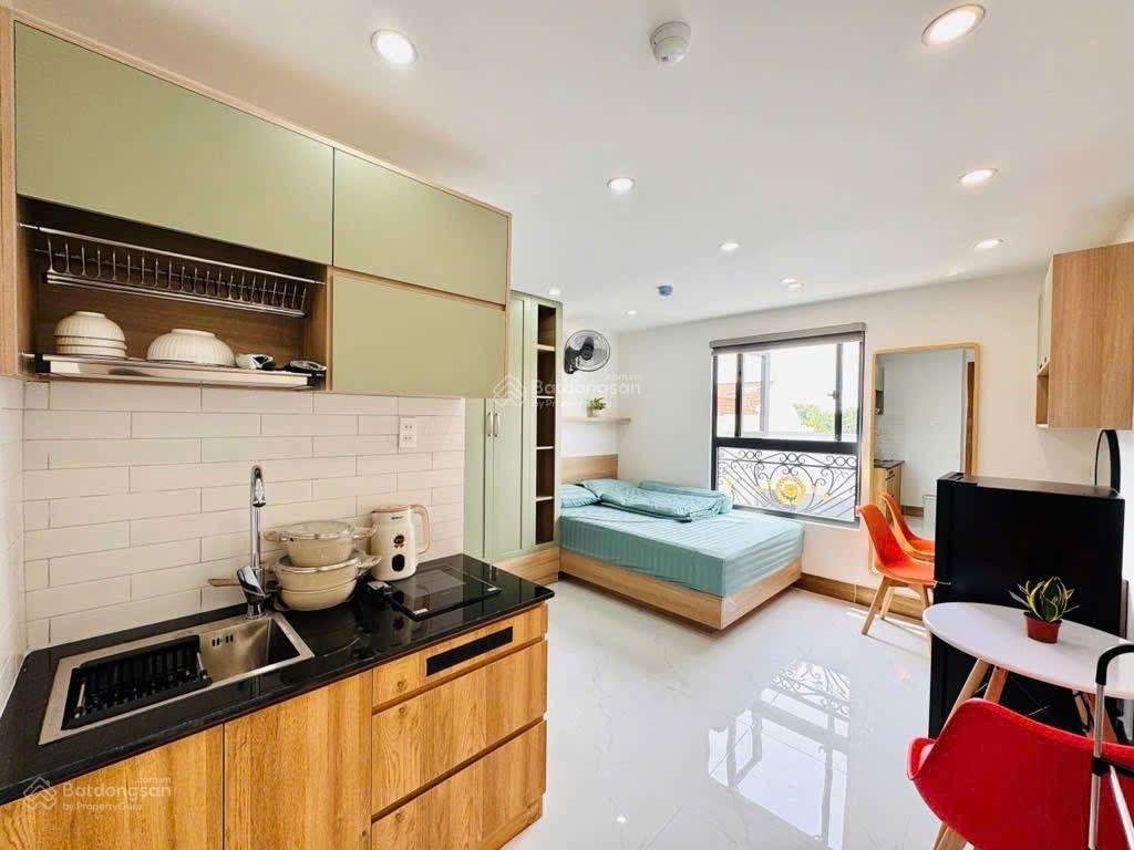 Bán tòa nhà chdv 2 mặt tiền dương quảng hàm, 7 tầng có thang máy 31 chdv khép kín