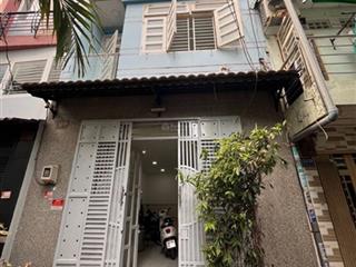Bán nhà nguyễn tiểu la phường 5.quận10
5 tầng btct chắc chắn  12 phòng cho thuê 30tr.,