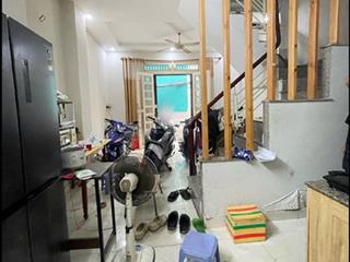 Chủ hạ chào giá mới 5.xtỷ tl
hẻm thông.34m2.4tầng btct sát mặt tiền.bán nhà nguyễn tiểu la quận10