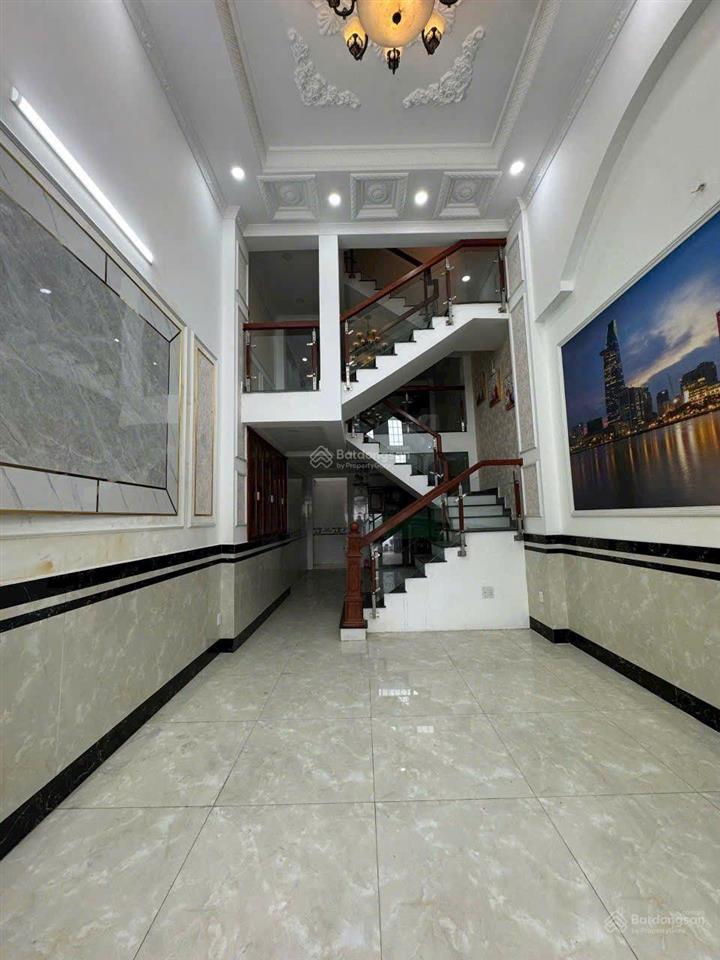 Nhà 5 tầng mới xây cách ql13 & ql1a chỉ 3km sổ riêng từng căn, hoàn công đủ