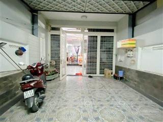 Bán nhà 3 tầng ngay hoàng diệu 2, linh chiểu, thủ đức. diện tích 90m2 giá chỉ 7.5 tỷ (thương lượng)