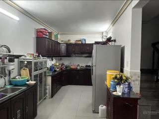 Cần sang nhà mặt tiền kinh doanh sẵn dòng tiền tttp đường lê đại hành