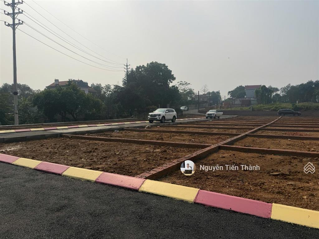 Chính chủ cần tiền bán gấp lô đất 3.5 tỉ tại thôn vân lôi  gần khu cnc hoà lạc  sổ đỏ cất két