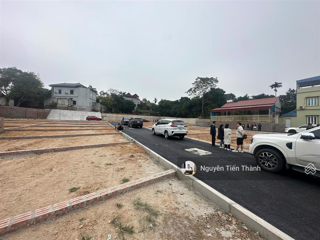 Chính chủ cần tiền bán gấp lô đất 3.5 tỉ tại thôn vân lôi  gần khu cnc hoà lạc  sổ đỏ cất két