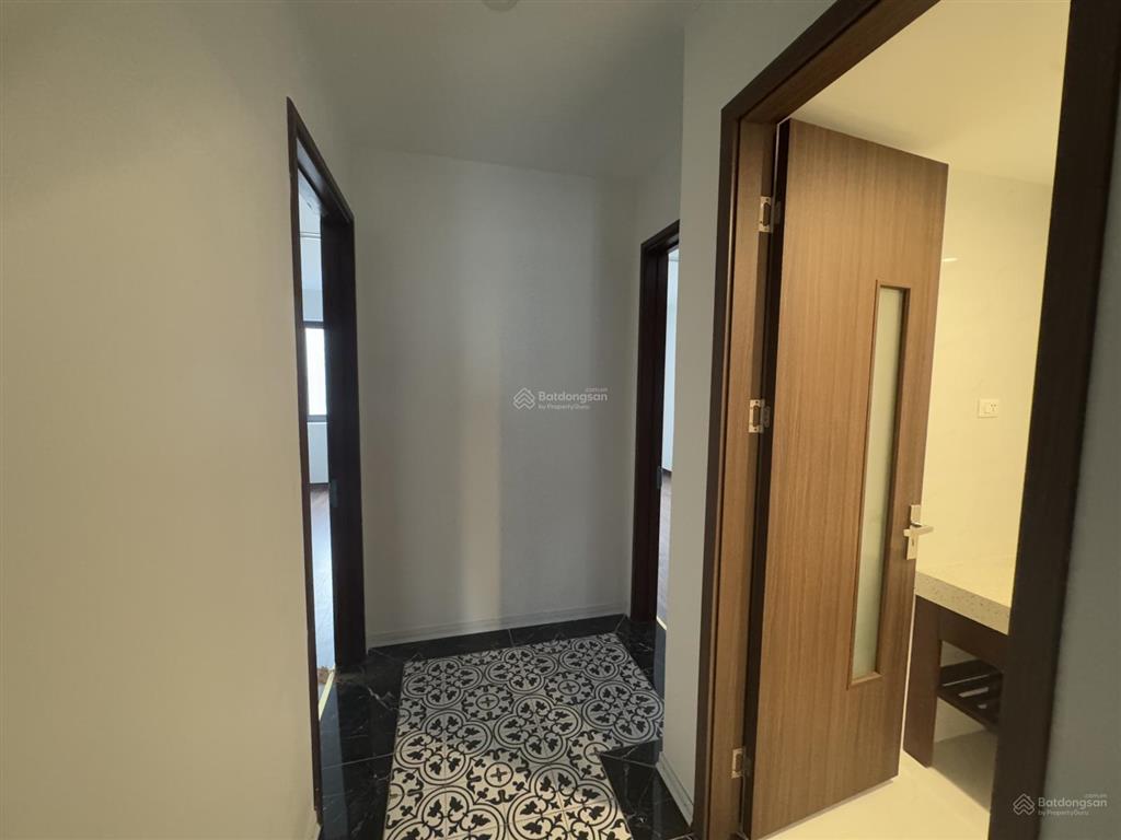 Bán nhà diện tích 110m2, 8 tầng thang máy, mặt tiền 6m, tại phố trần hưng đạo, hoàn kiếm