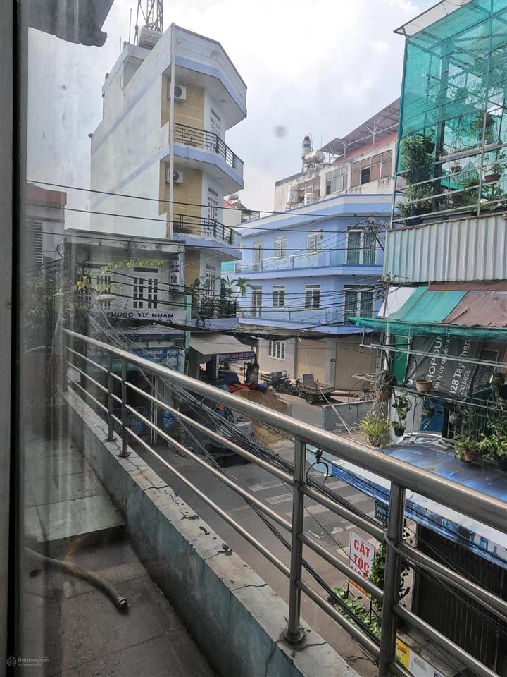 Nhà mặt tiền căn góc kinh doanh, khu sầm uất gần aeon mall tân phú