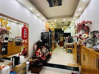 Mặt phố lê gia định  sát phố huế  kinh doanh đỉnh cao  dt 33m2  12.5 tỷ có thương lượng