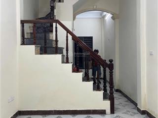 Bán nhà khương trung 26m2 sổ, 39m sử dụng  4 tầng  gần hồ  cách ô tô 20m  giá chỉ 6 tỷ