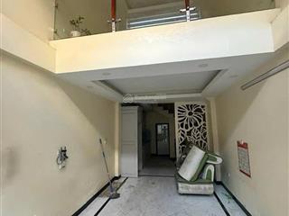 Bán nhà riêng xuân phương  dt 30m2  5 tầng  mt 3.3m  ngõ thông  nhà mới sơn lại đẹp  chỉ 6.xt