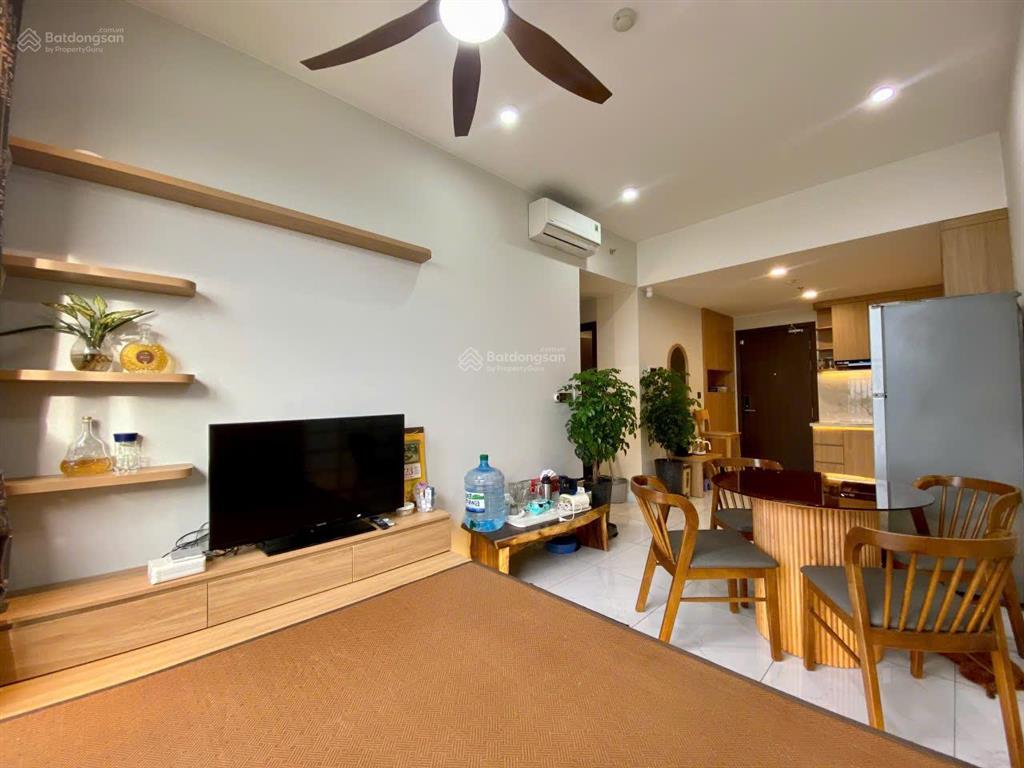 Bán gấp căn 2pn picity, quận 12  đang cho thuê full nội thất tầng cao view thoáng