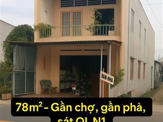 Bán nhà mặt phố.Gia tốt ở phường Tân Châu tỉnh An Giang.Duong lớn thuận lợi cho việc kinh doanh 