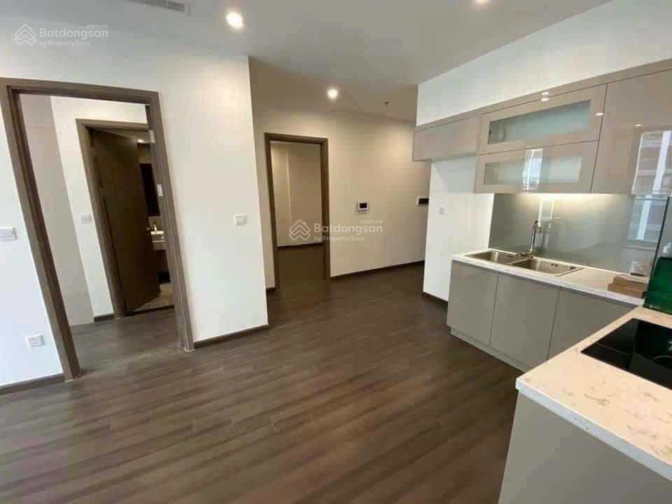 Em cần cho thuê căn 2pn 2vs không đồ tại vinhomes symphony view. giá 11tr/tháng