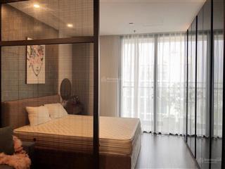 Em cần cho thuê căn studio full đồ đẹp tại vinhomes symphony.  0972 092 ***