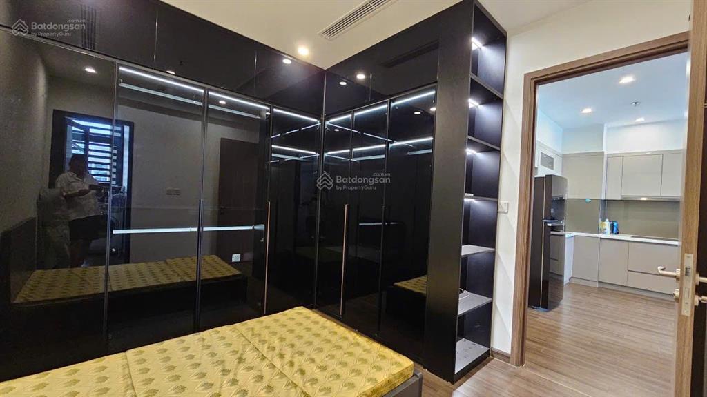 Bán căn hộ 2pn 2wc góc tại vinhomes symphony long biên. hoàn thiện full nội thất đẹp. bán giá 8,2tỷ