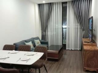 Em cần cho thuê gấp căn hộ 2pn2vs tại vinhomes symphony full đầy đủ nội thất. giá 14 triệu/tháng