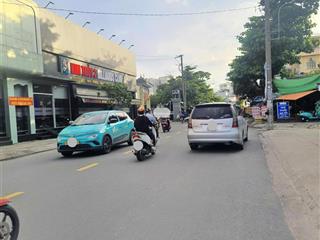 Hàng hiếm! sở hữu ngay mặt tiền chỉ 9,5 tỷtrường sa q. bình thạnh q1  5 tầng vuông vắn