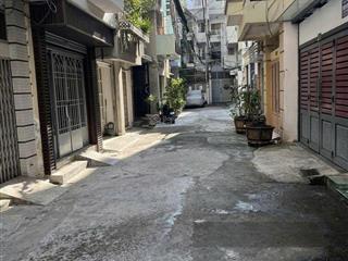 Vị trí tốt sát q.1hxh 6m cách mạng tháng támq.3,dt3mx13m(41m2) gp5 tầngchỉ 8,9 tỷ tl