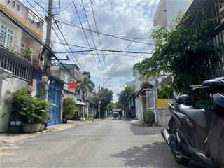 Siêu rẻ chỉ 62 tr/m2, ngộp bán nhà mặt tiền đường, p. tăng nhơn phú q9, 120m2, 4.4 x 27, giá 7.x tỷ
