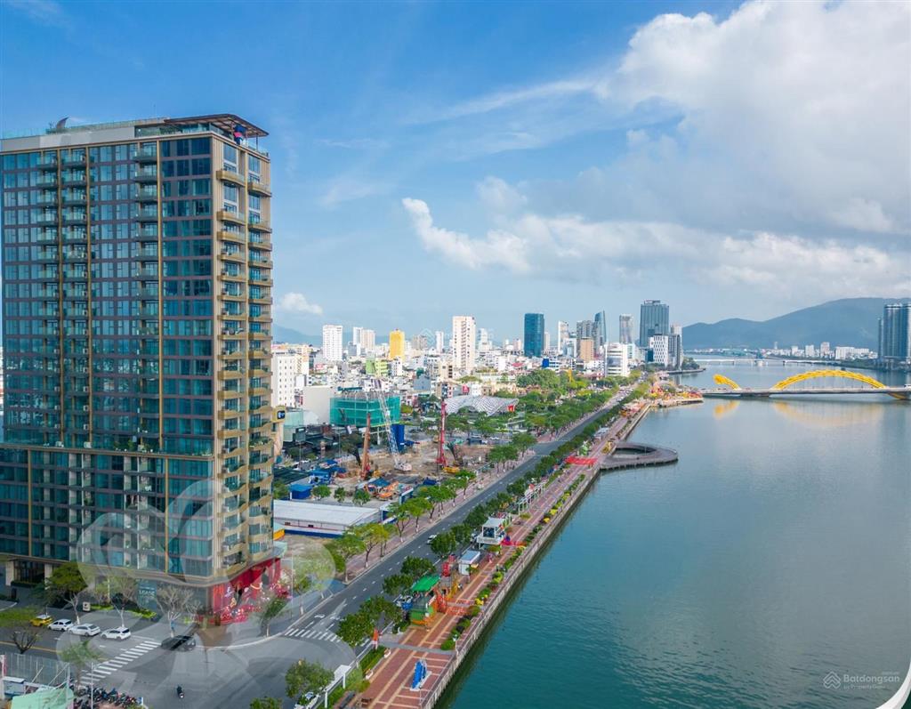 Bán căn góc 2pn view trực diện sông hàn và công viên apec tại toà landmark tower