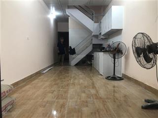 Bán nhà riêng tại xóm đồng, 1,6 tỷ, 39,2m2, 2pn, 1wc, giá cực chất