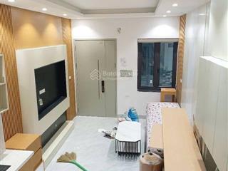 Siêu phẩm chdv, hào nam, 8t thang máy, 19phòng, dt 115tr/1tháng, cách phố 90m, 80m2, 16 tỷ