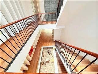 Chính chủ bán nhà mặt phố đội cấn 79m2 5.4m mặt tiền, vỉa hè, thang máy lõi ba đình 36.2tỷ
