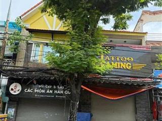 Bán đất tặng nhà mặt tiền đường rộng 11m5 kinh doanh sầm uất, đi bộ ra biển